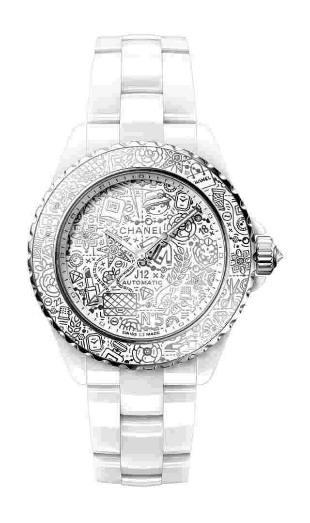 Chanel
  
          J12.20