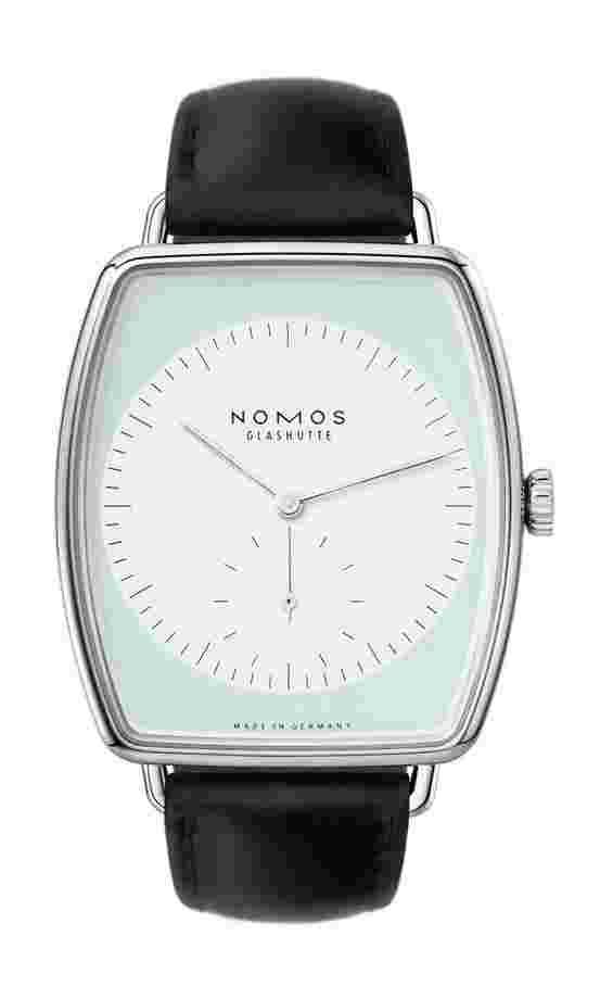 Nomos Glashütte
Lux White gold