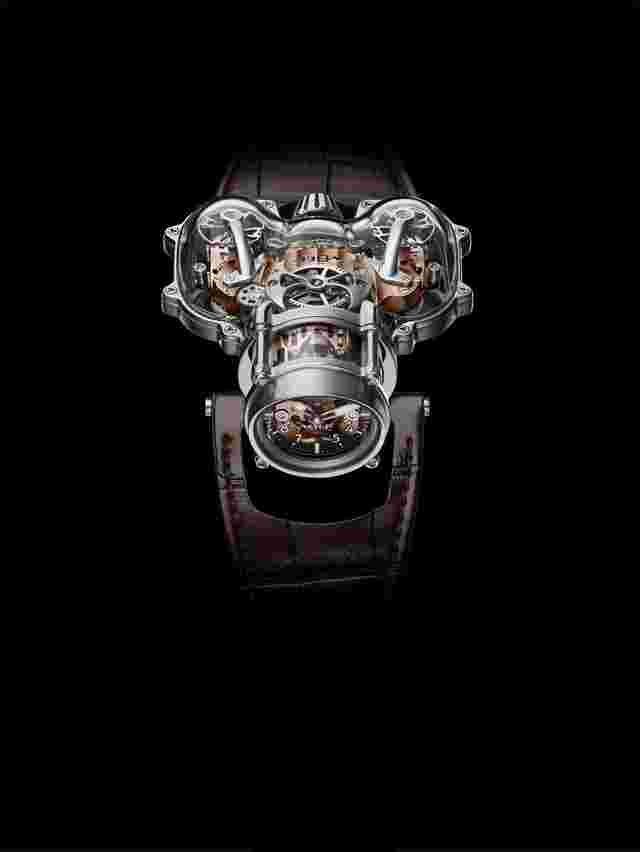 MB&F
  
          HM9-SV WG / RG