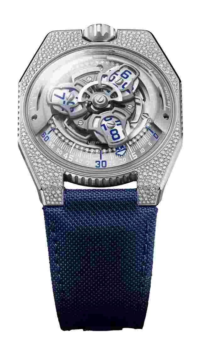 Urwerk
  
          UR-100V Stardust