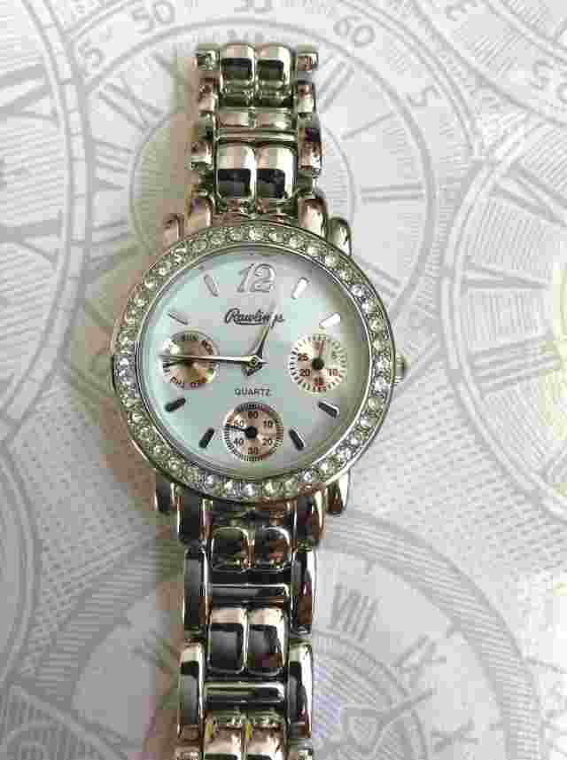 Rawlings Silver Women's Watch Crystal Round White Chronograph Dial Silver Band!