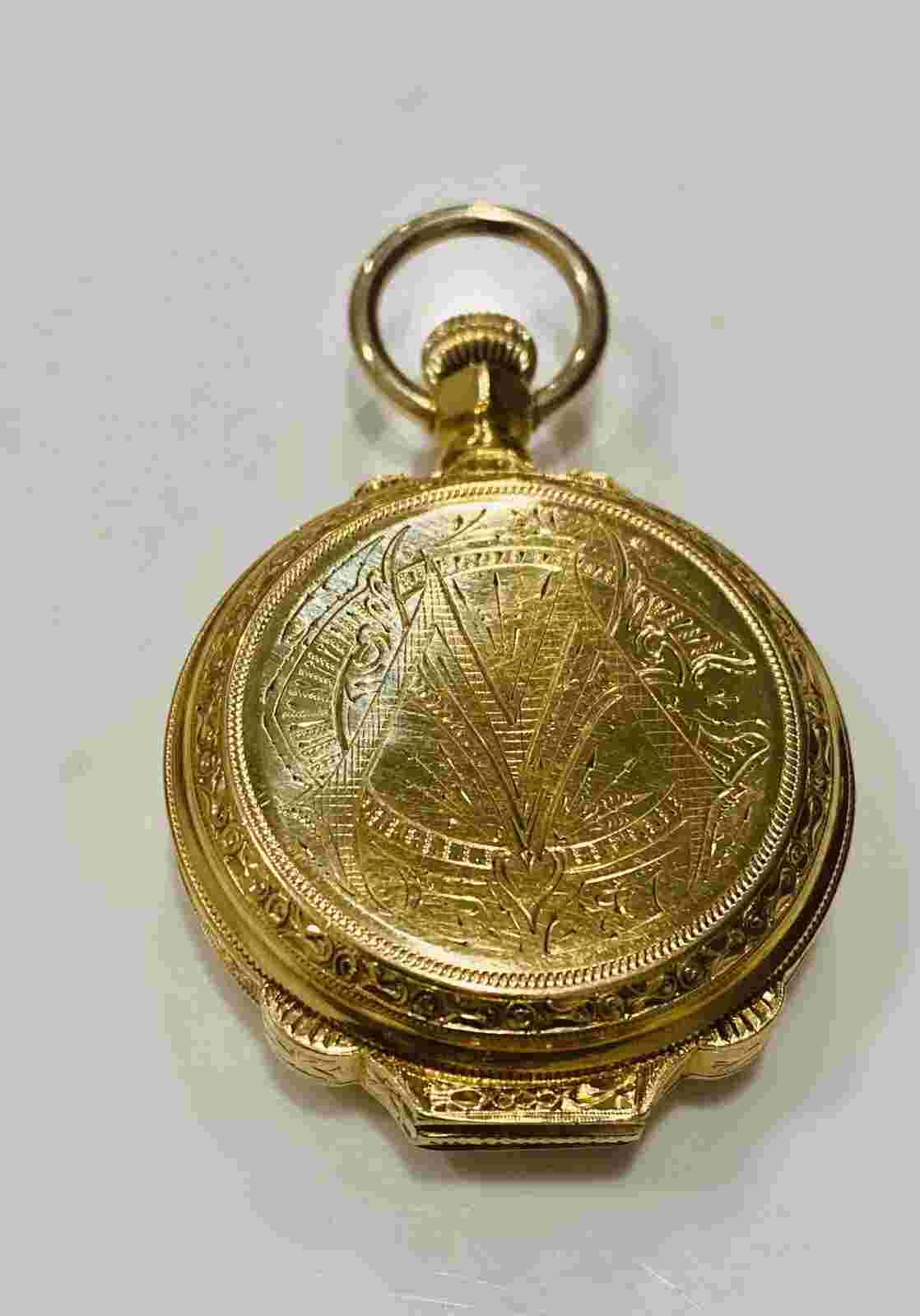 Antique Illinois Box Hinge 18K Gold Pocket Watch Grade 152 11J 64 Grams Total