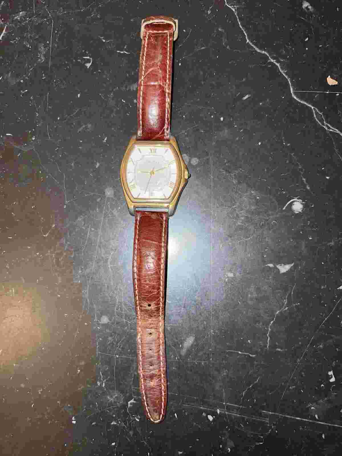 Vintage PAOLO GUCCI Watch Roman Numerals Gold Color New Bat Leather Wristband