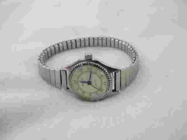 Advance Watch Silver Toned Expansion Band Round White Face