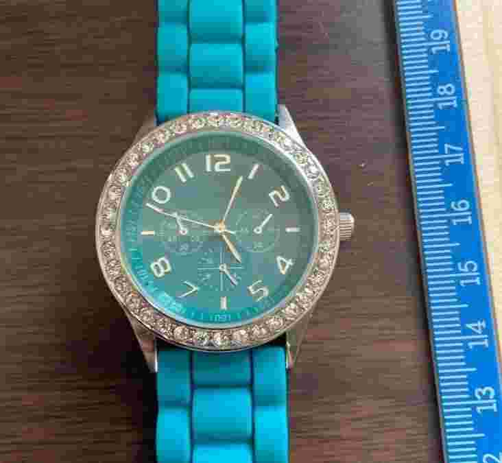 DARICE Silver Tone Rhinestone Blue Teal Silicone Women's Watch - New Battery