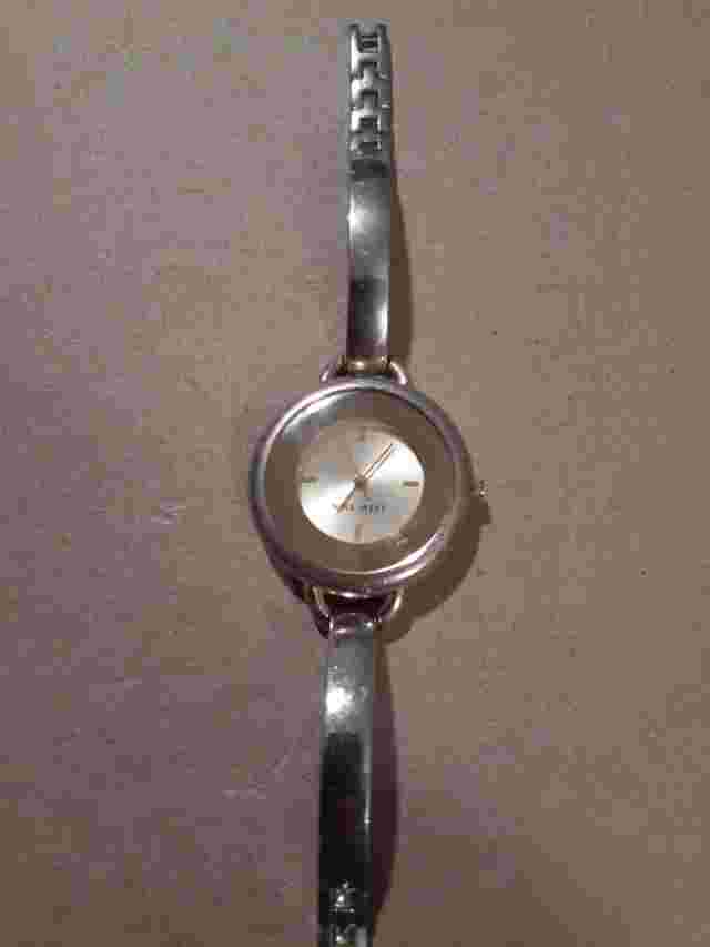 Nine West Wrist Watch. Rare Beautiful New Battery Works Great!