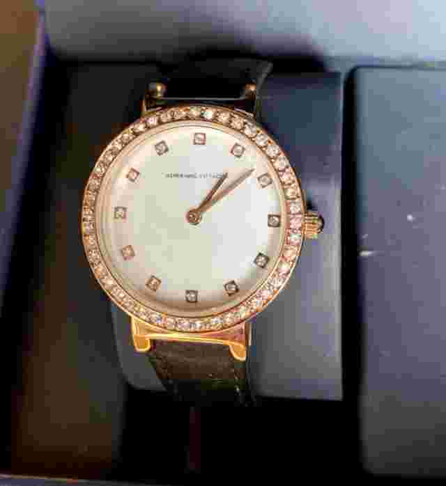 Adrienne Vittadini AD10378 Womens Quartz Wristwatch CZ bezel Gift