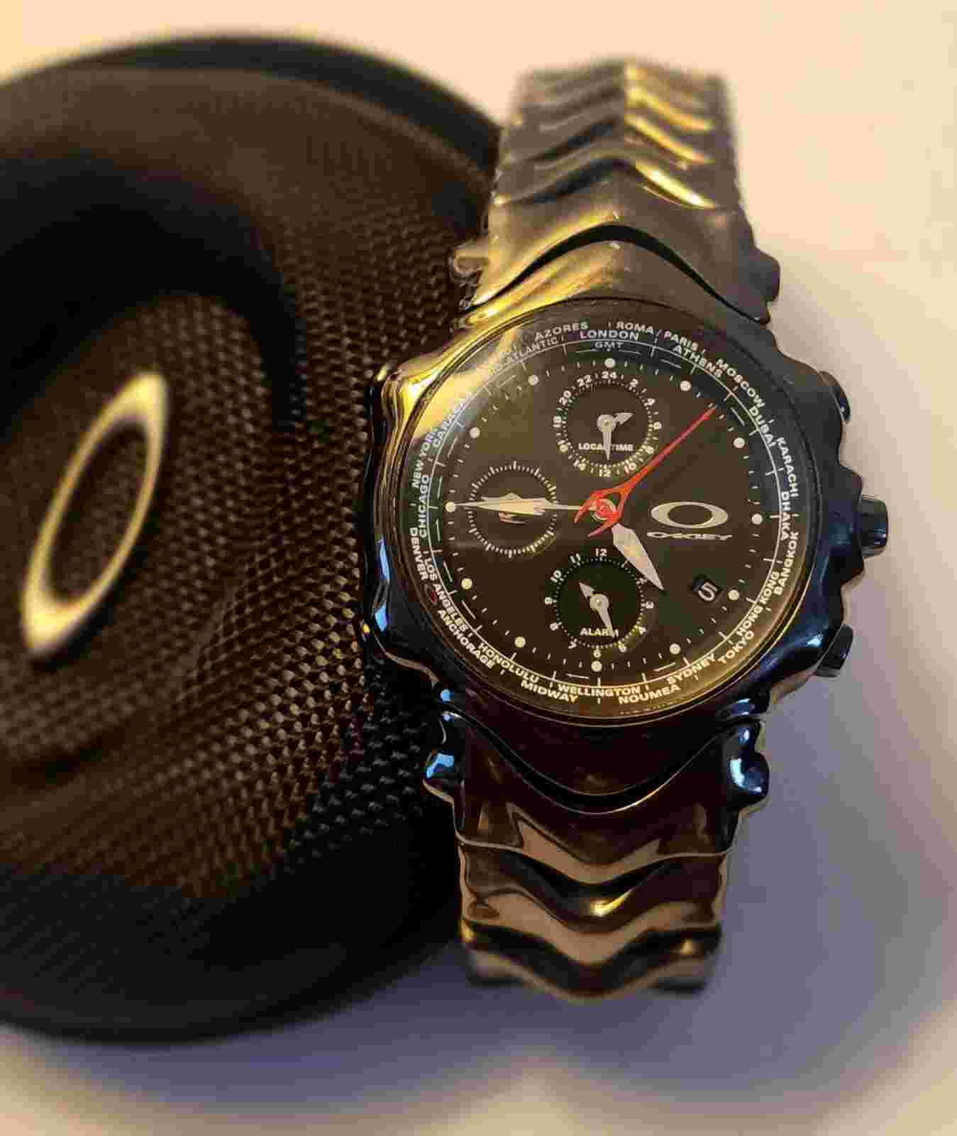 Oakley GMT Stealth Black Watch
