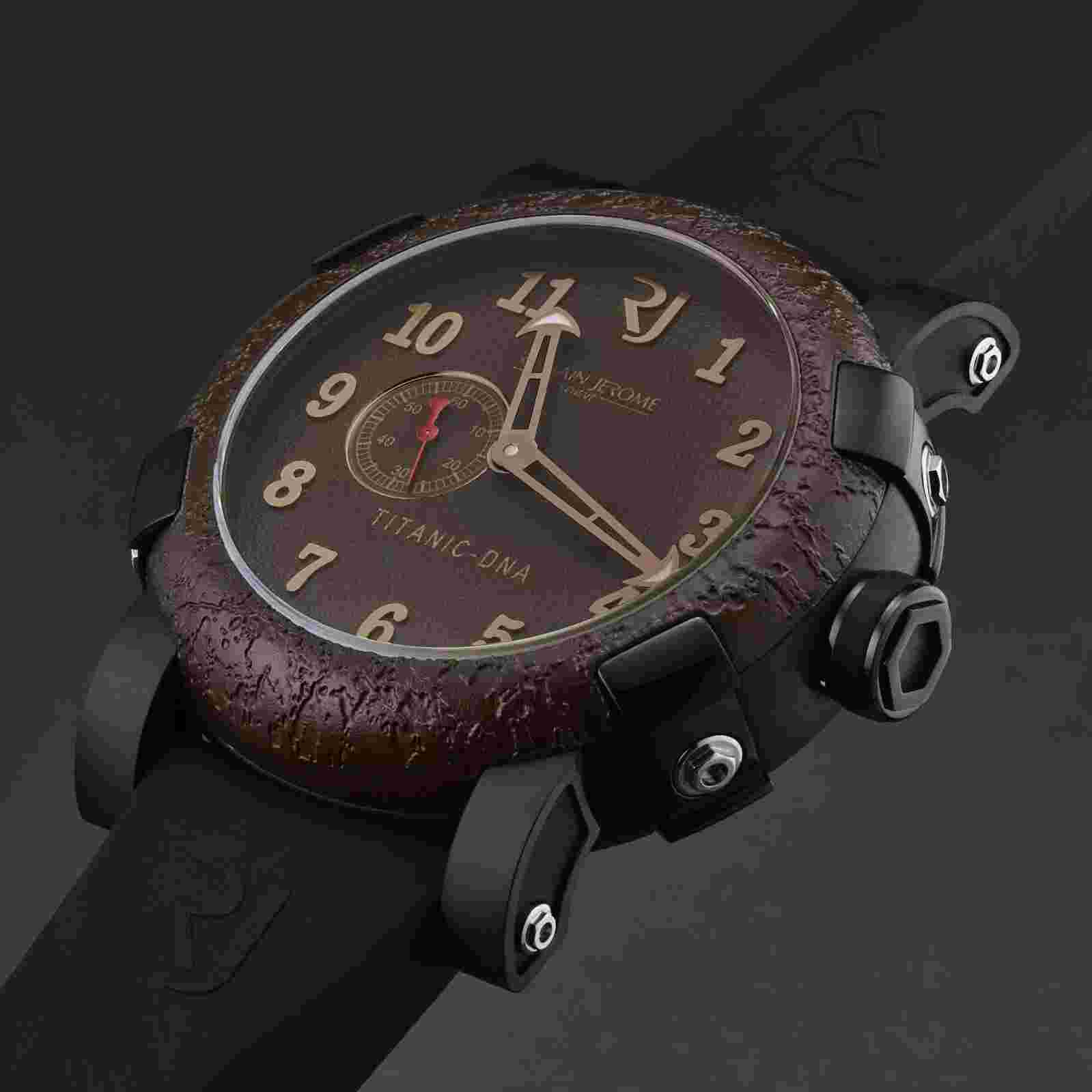 Romain Jerome Mens 'Titanic' Brown Dial Black Rubber Strap Watch RJ.TI.AU.303.20