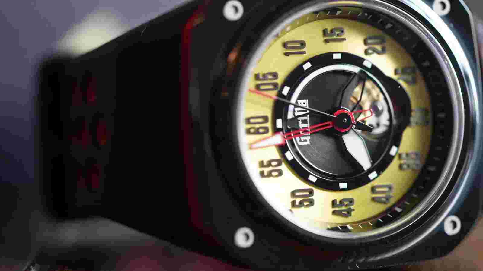 Gorilla Fastback GT Carbon Modena 44mm with extra Strap
