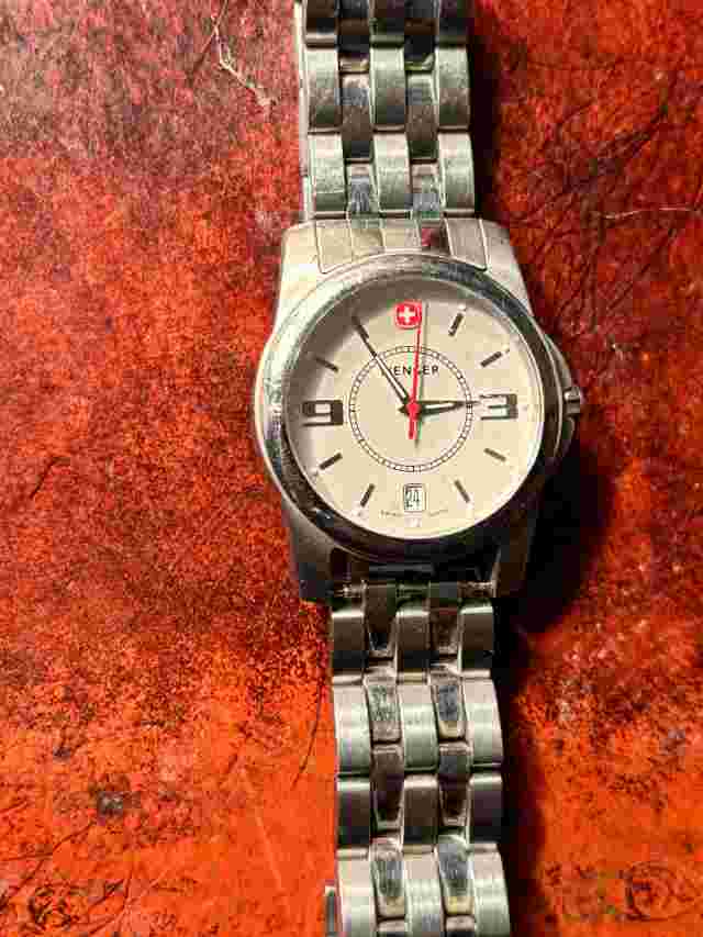 Wenger Swiss Military Date Men's Watch 7290X Runs Lb822