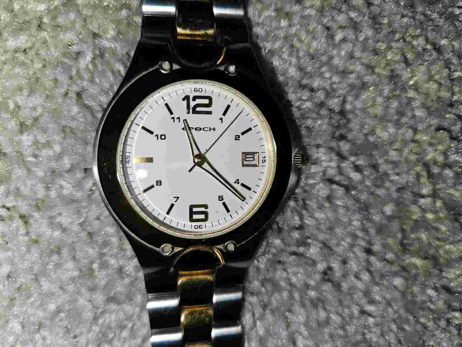 Epoch Men's Watch with Gold & Silver Color Band Very light use. Fresh battery.