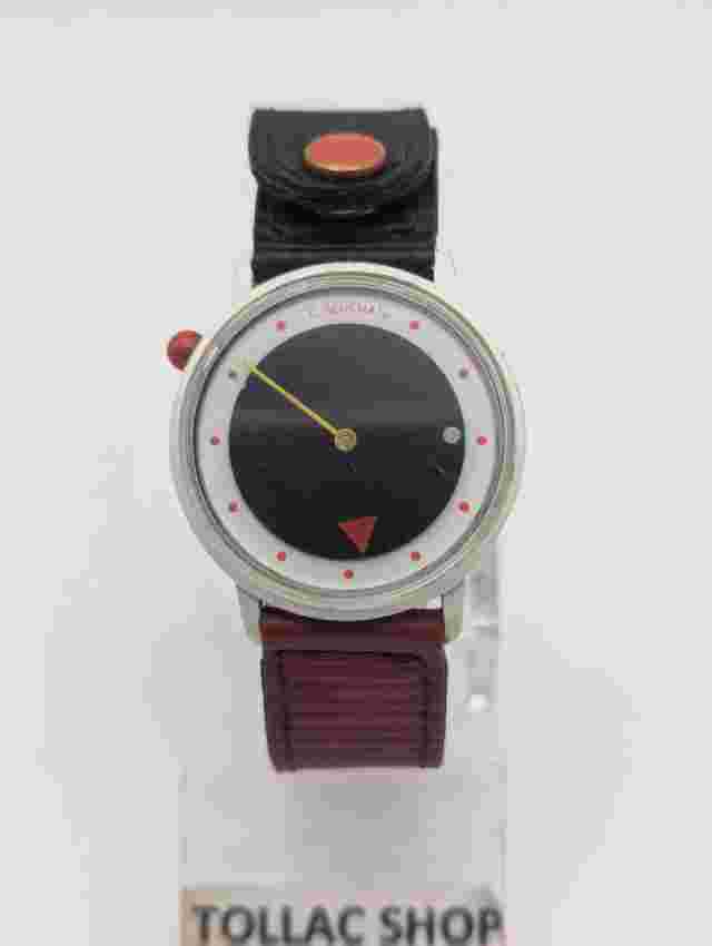 Constant Beuchat Quartz Watch, Superb Original Bracelet