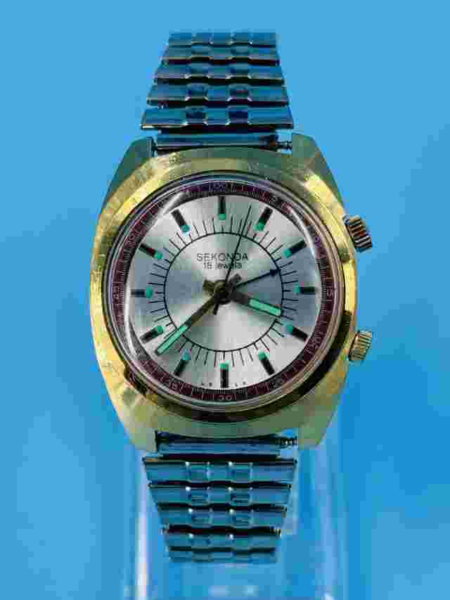Vintage Seconda 18 Jewels Alarm Watch Made In USSR
