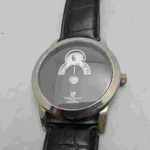 Charles Dumont Paris Watch NO.6850 Unique Dial Needs Battery