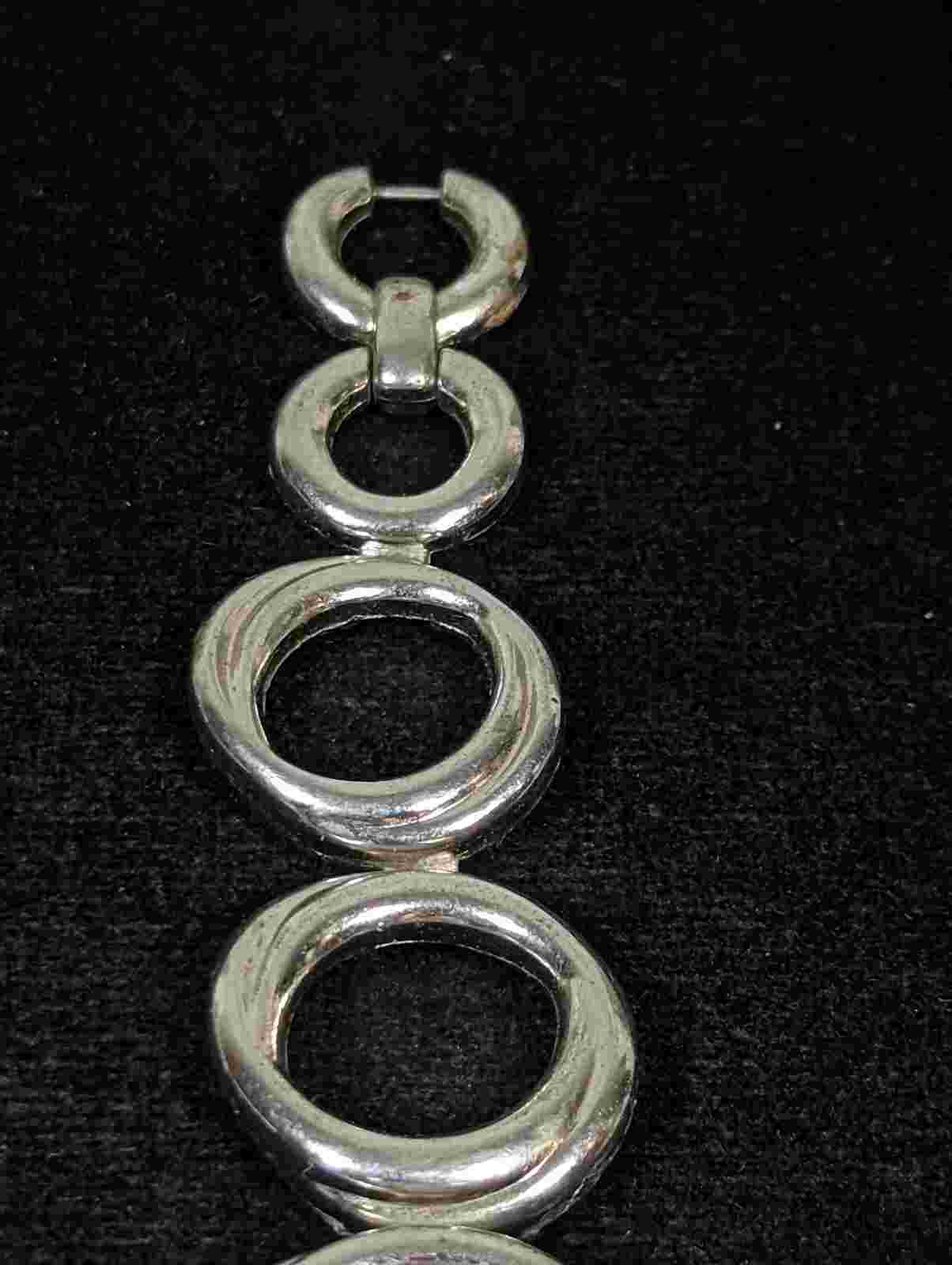 Suisse Ralph White Dial Round Silver Tone Case Bracelet Band Watch 6.5 Inch