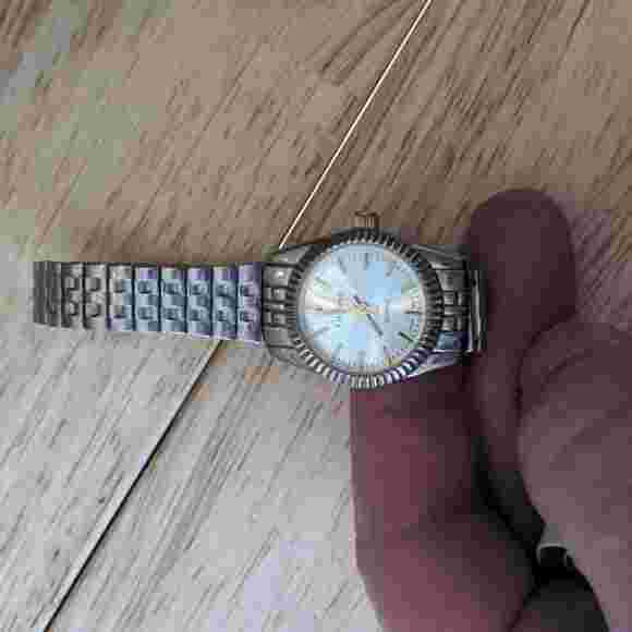 Elements 37185W Womens Two Tone Watch Watch Gold and Silver