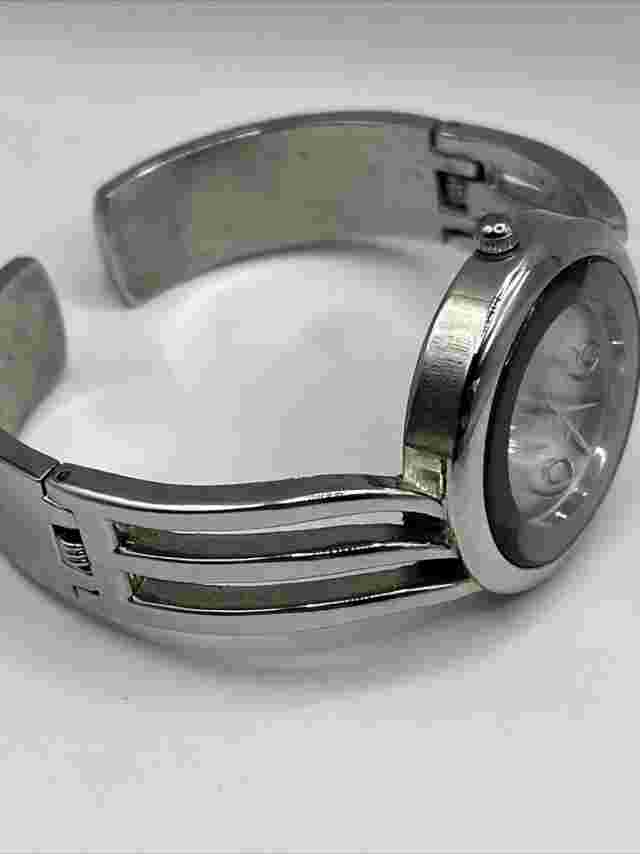 Cato Women's Quartz Cuff Bangle Watch Silver Tone 31mm Case- New Battery