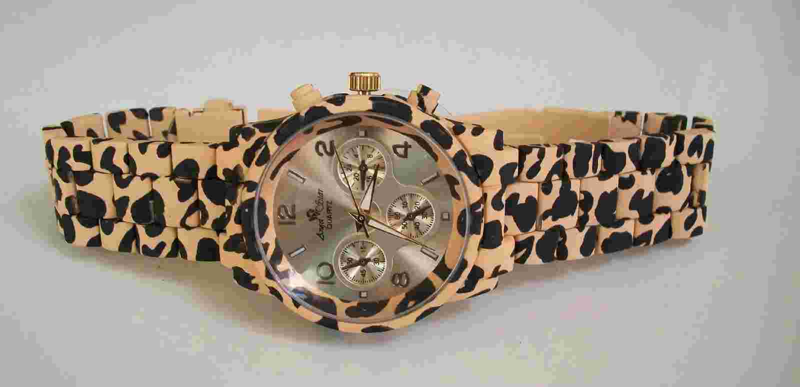Women's Animal Print Finish Bracelet Fashion Boyfriend Dressy Casual Watch