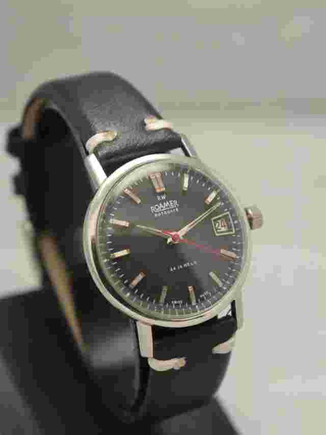 Used Roamer Rotodate 44 Jewels Brevete Automatic Swiss Made Men's Watch.