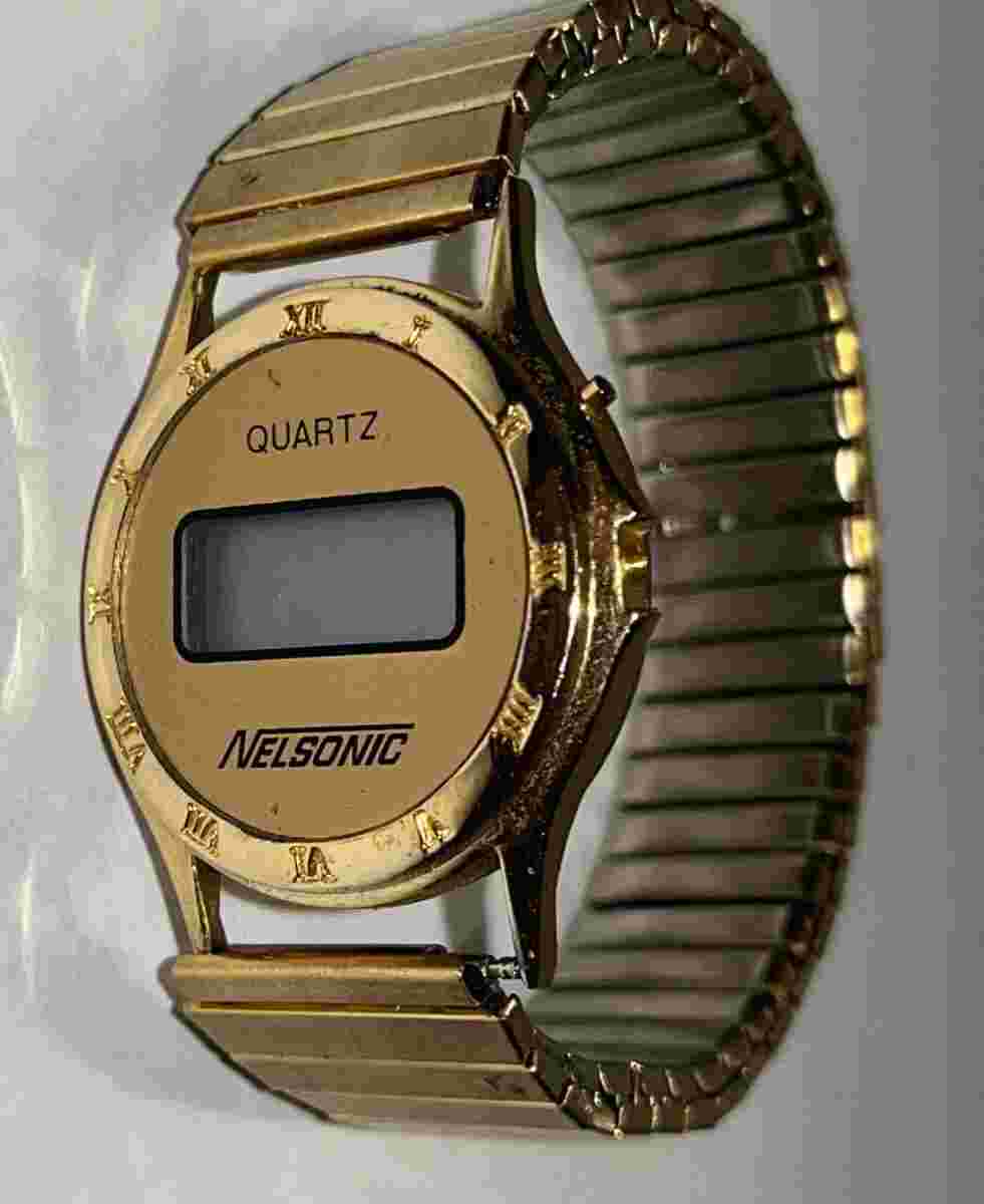 Gold Tone Vintage Quartz Nelsonic Digital Stretch Men's Watch Tested & Works