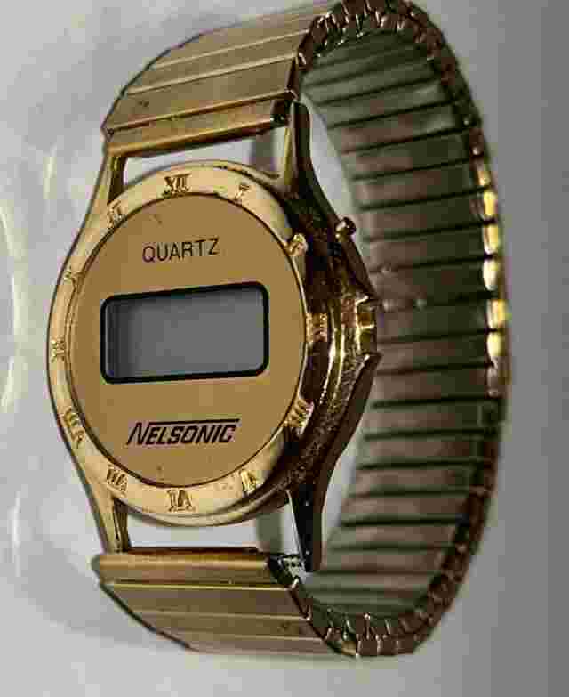 Gold Tone Vintage Quartz Nelsonic Digital Stretch Men's Watch Tested & Works