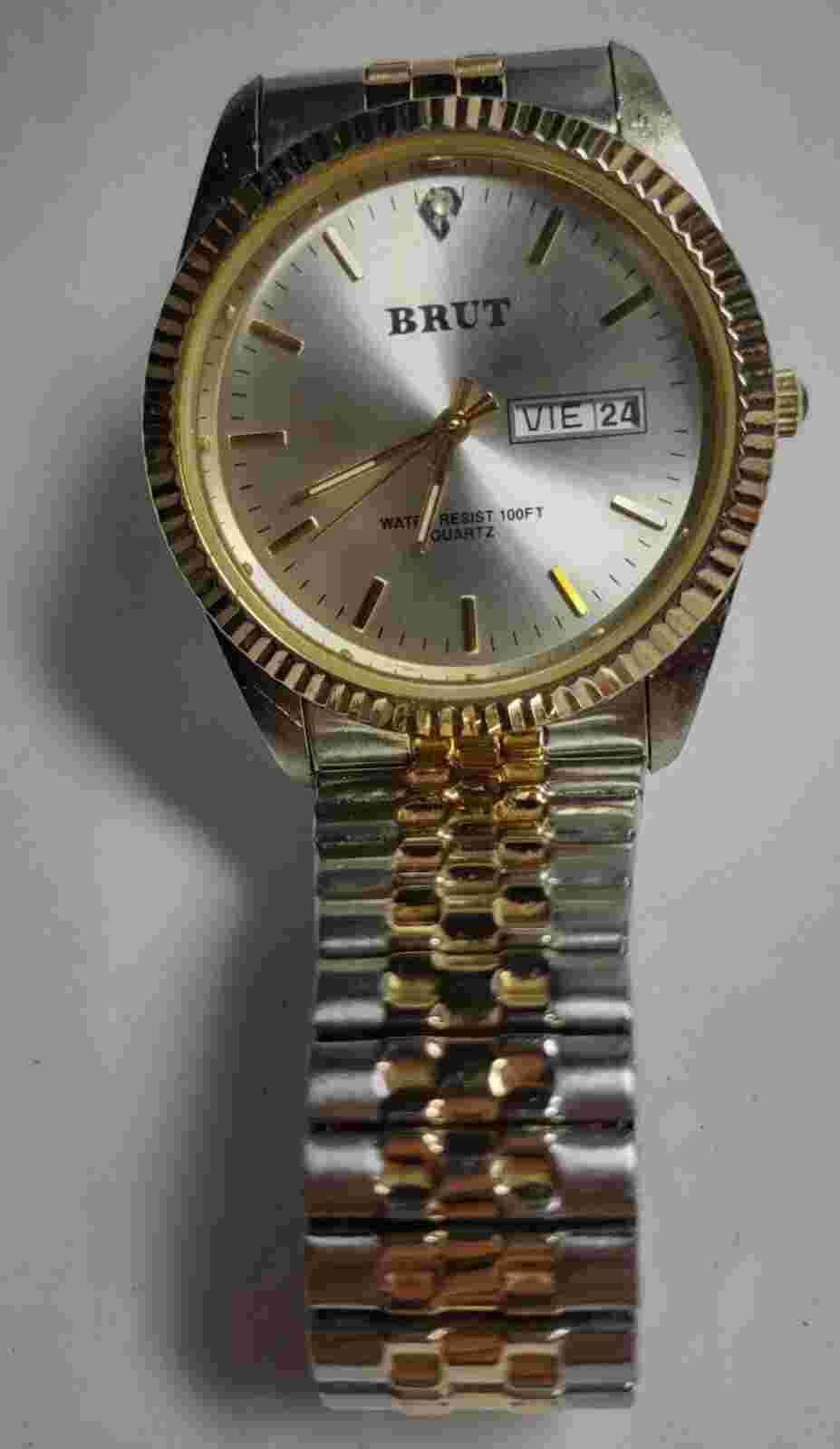 Brut Wrist Watch Mens 100 FT Water Resistant DAY DATE gold silver Quartz WORKING