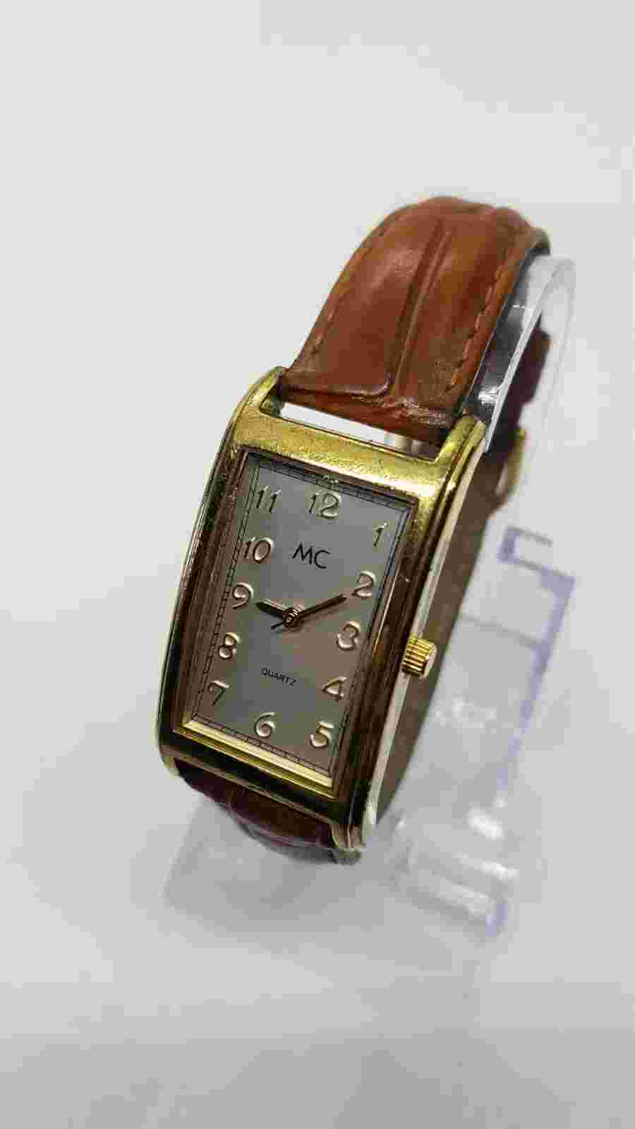 MC Small 24mm Gold Tone Watch for men and women, Arabic Numerals Easy to read