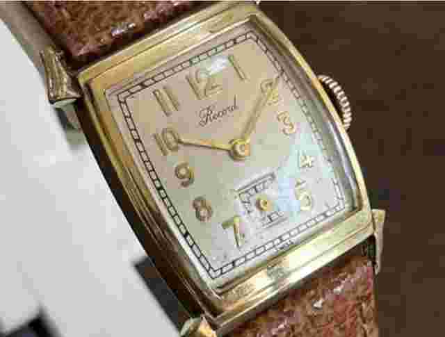 RECORD Rectangular Small Second 1950 22mmx26mm 17Jewels Gold Dial Leather Ladies
