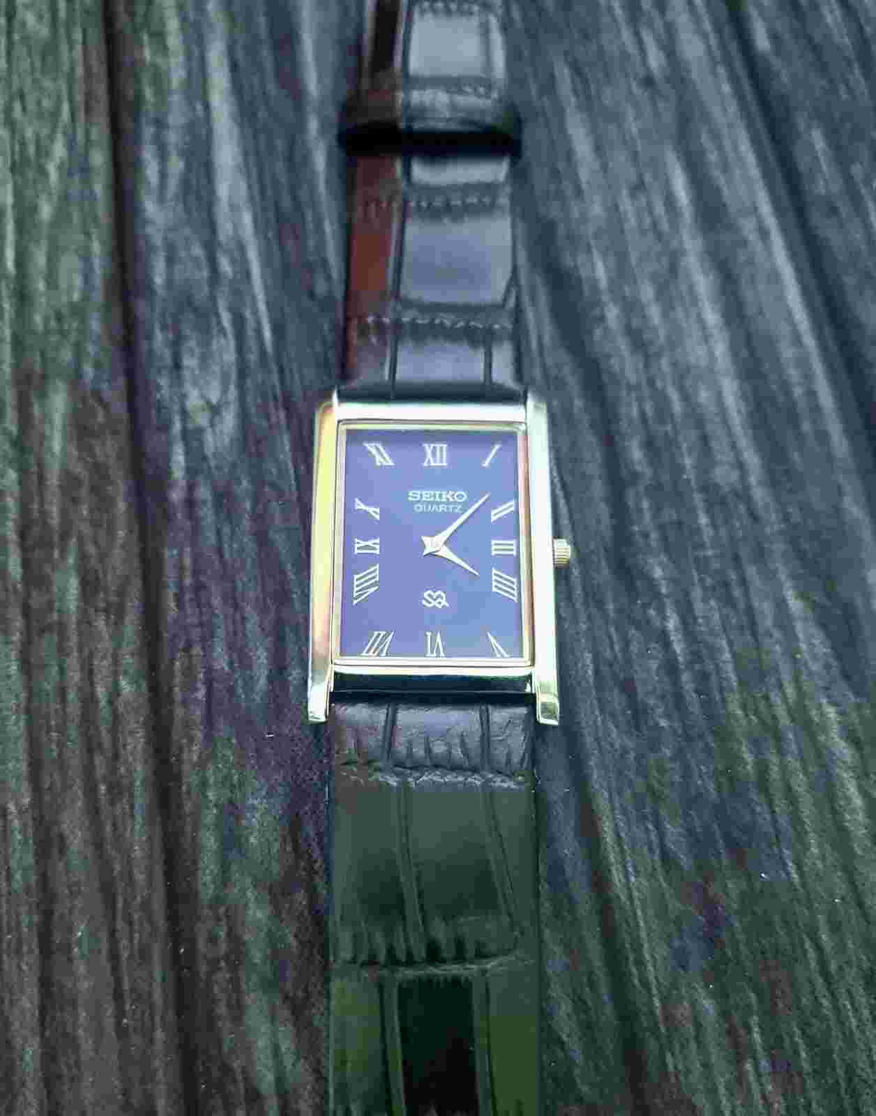 NOS Men's Tank Blue Dial Dress Watch New Mvt & Batt****