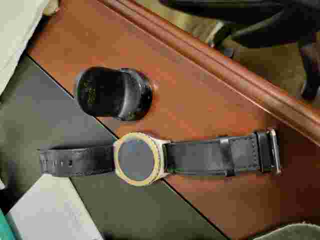 Samsung Gear S2 Sm-r732 Smart Watch