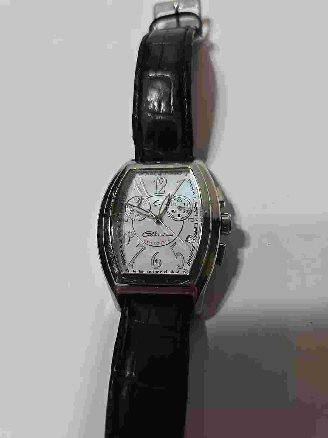 Elini New Yorker Swiss Movement Water Resistant Leather Band NOT WORKING