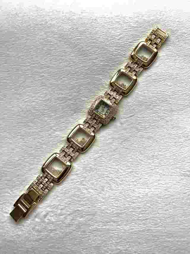 Vintage Gold Diamond Studded Suzanne Somers Timepiece Watch 8in