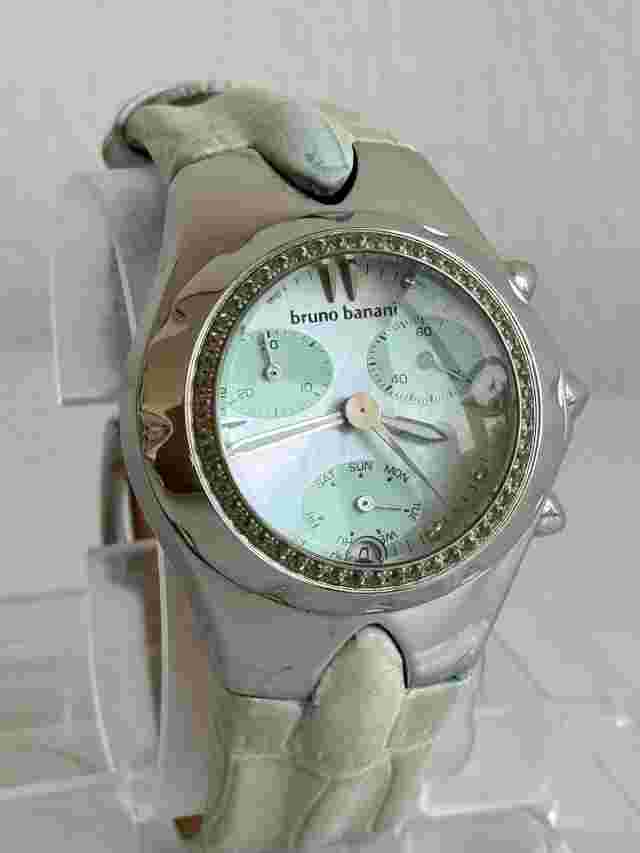 New old stock Bruno Banani Chronograph zircon Bezel 50 Stone Ladies Watch CC2700