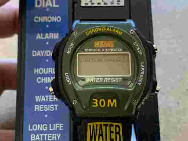 VINTAGE SEGA SPORTS GLOW DIAL WRIST WATCH NEW OLD STOCK NOS GENESIS #5