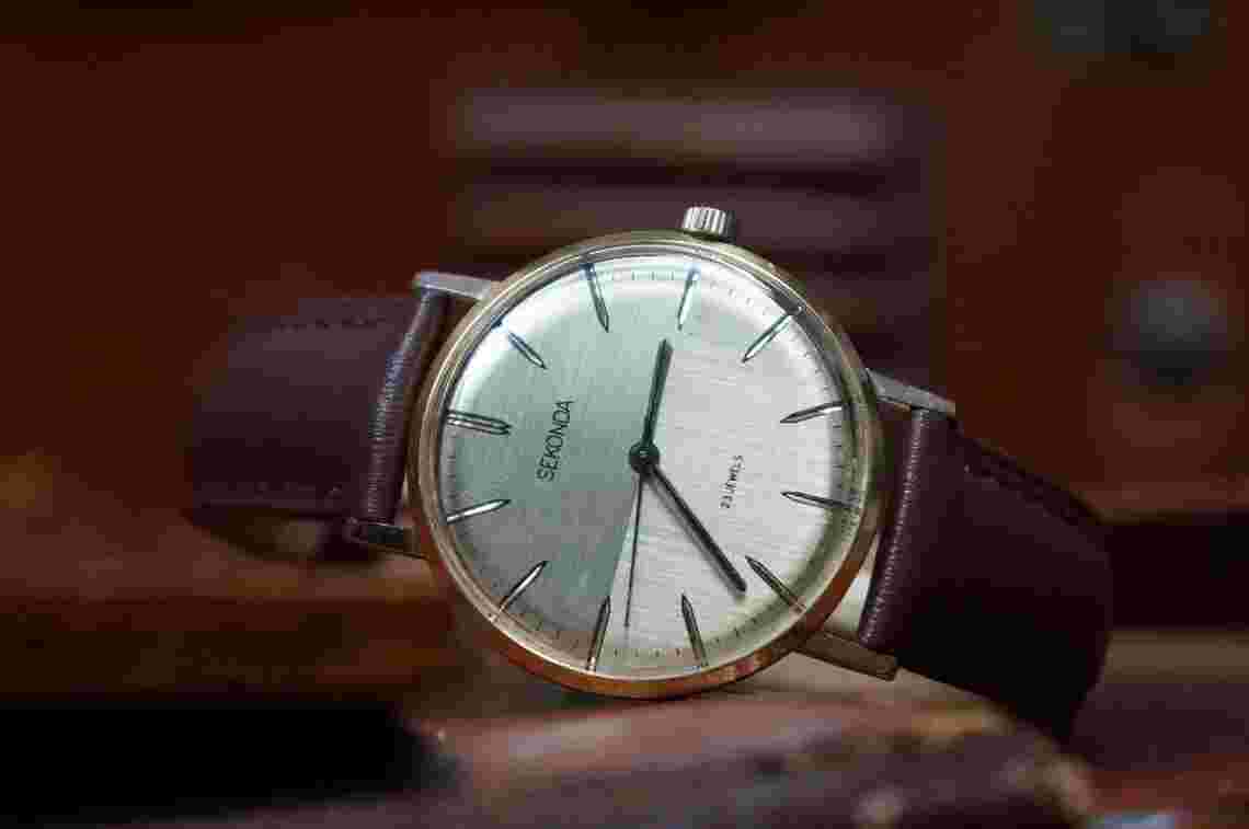Seconda watch, USSR watch, 1970s, Mens watch, vintage watch, Soviet, slim watch