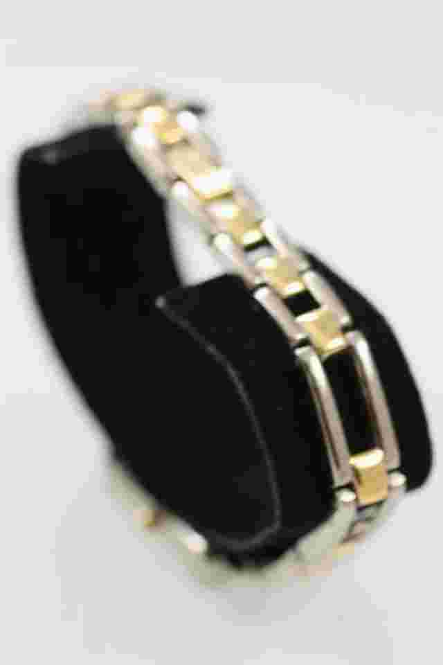 Gloria Vanderbilt Women Watch Silver Gold Stainless Steel WR Battery Blue Quartz