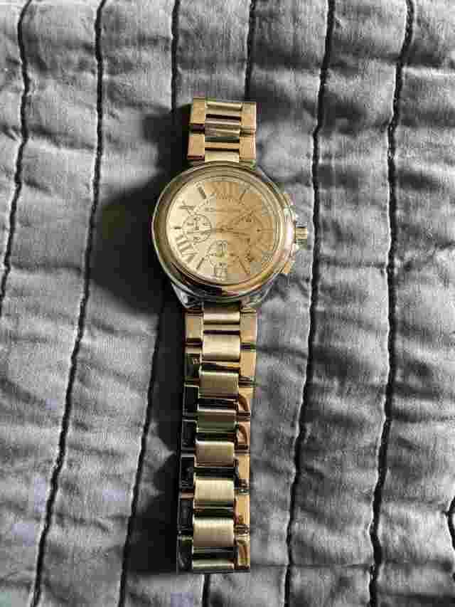 Michael Kors MK5719 Wrist Watch for Women - Pre-owned