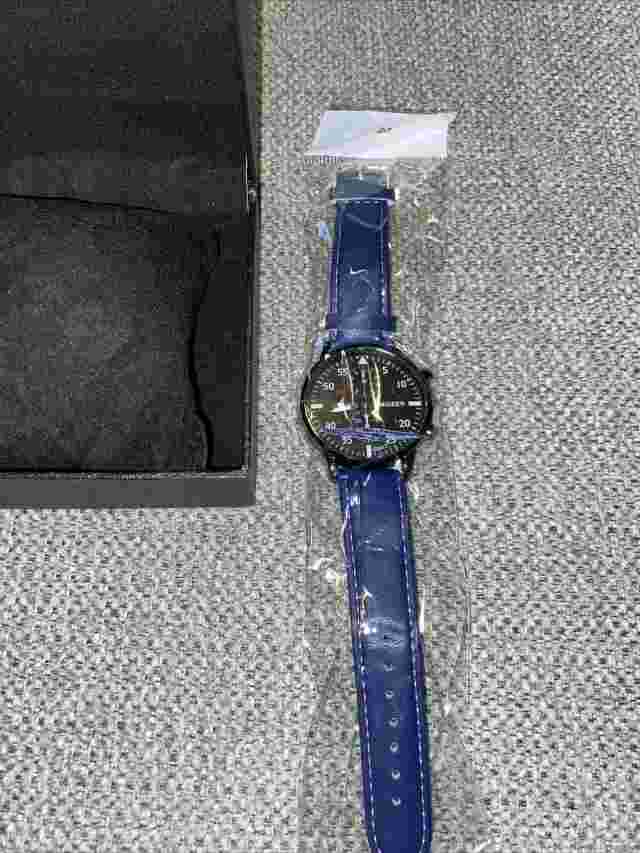 Mens Watch Quartz Renegade Shock Resistant Wrist Watch -  Blue