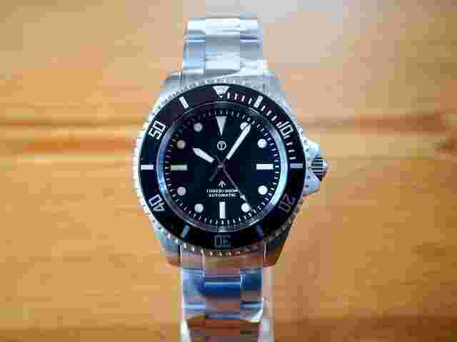Mwc 82SS Automatic Men Watch Black Dial Round Analog Stainless Steel From Japan