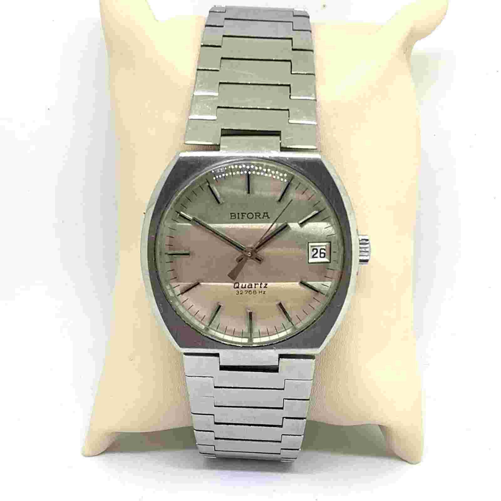 Vintage watch Rare Bifora quartz with B12 32768Hz movement
