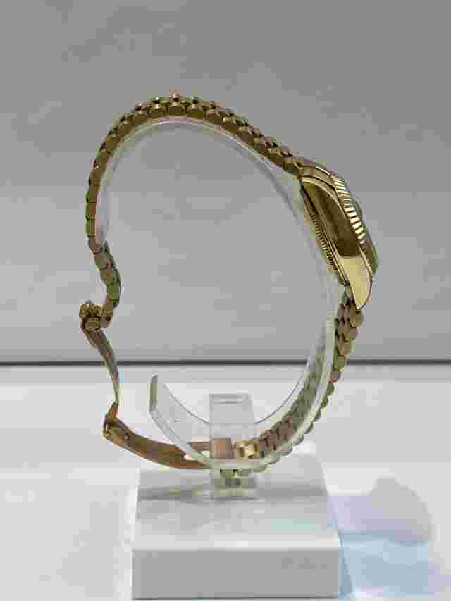 Geneve Gold Ladies Watch