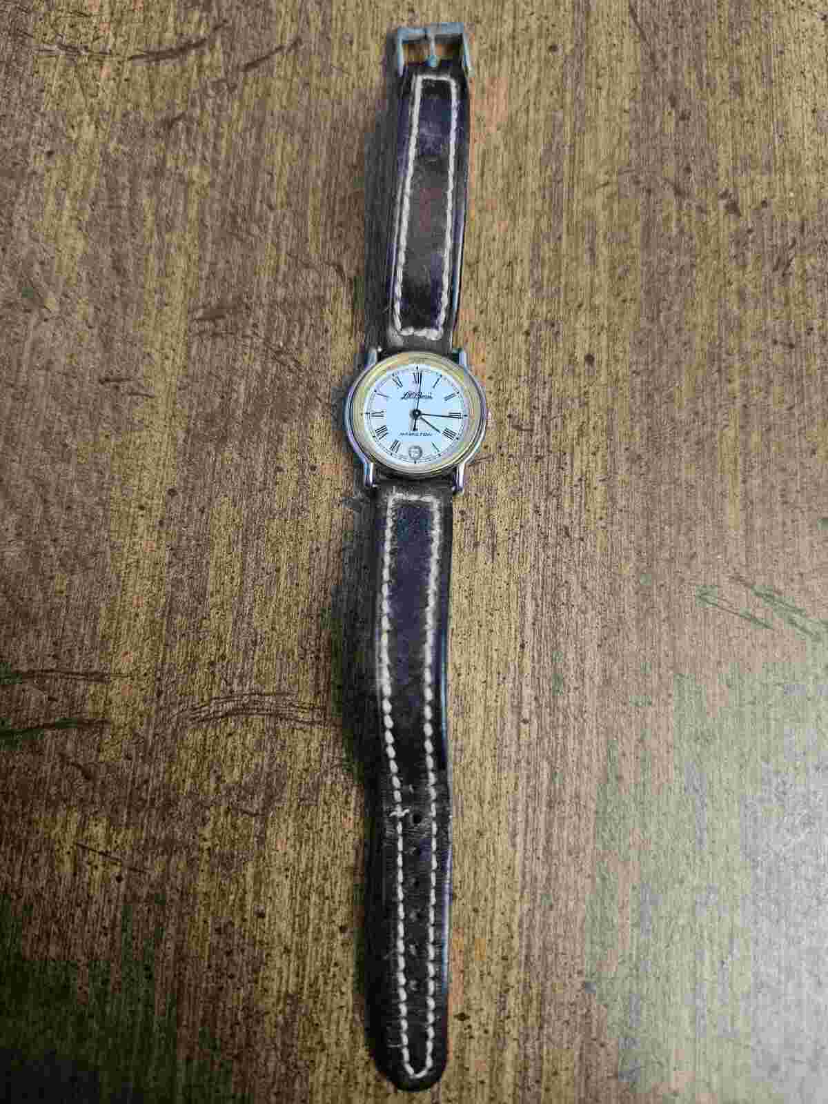LL Bean Hamilton Quartz Woman’s Watch 8980 Parts Only Not Working