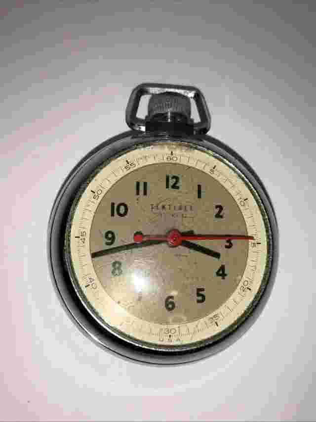 VINTAGE SENTINEL SWEEP Wind Pocket Watch Read Description !