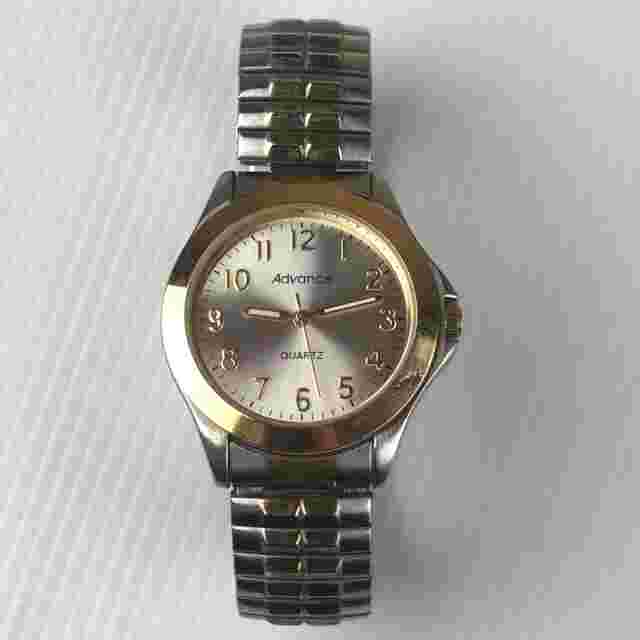 Vintage Advance Quartz Wrist Watch Japan Movement