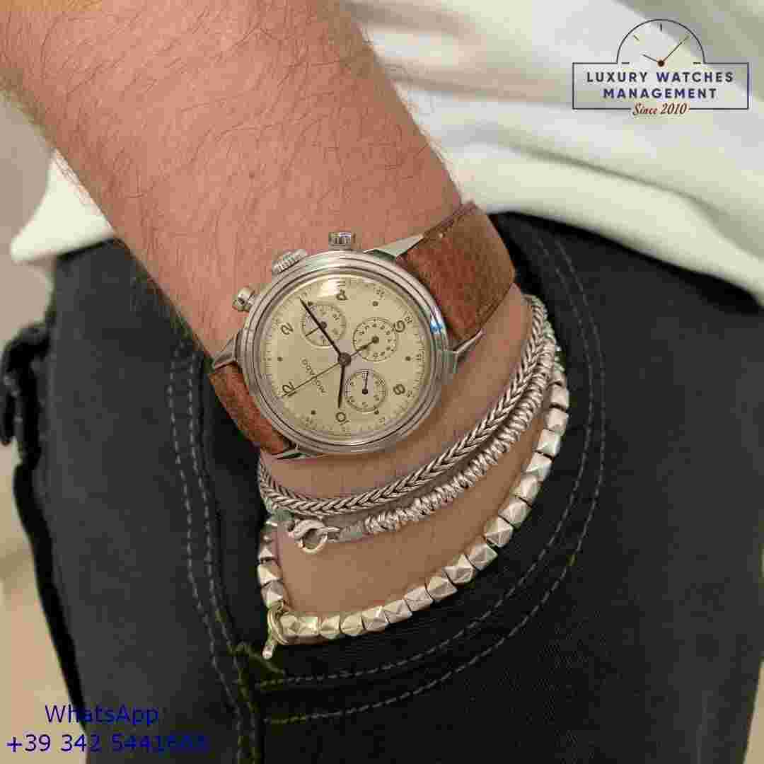 MOVADO Chronograph Sub Sea caliber M95 silver dial 1950’s