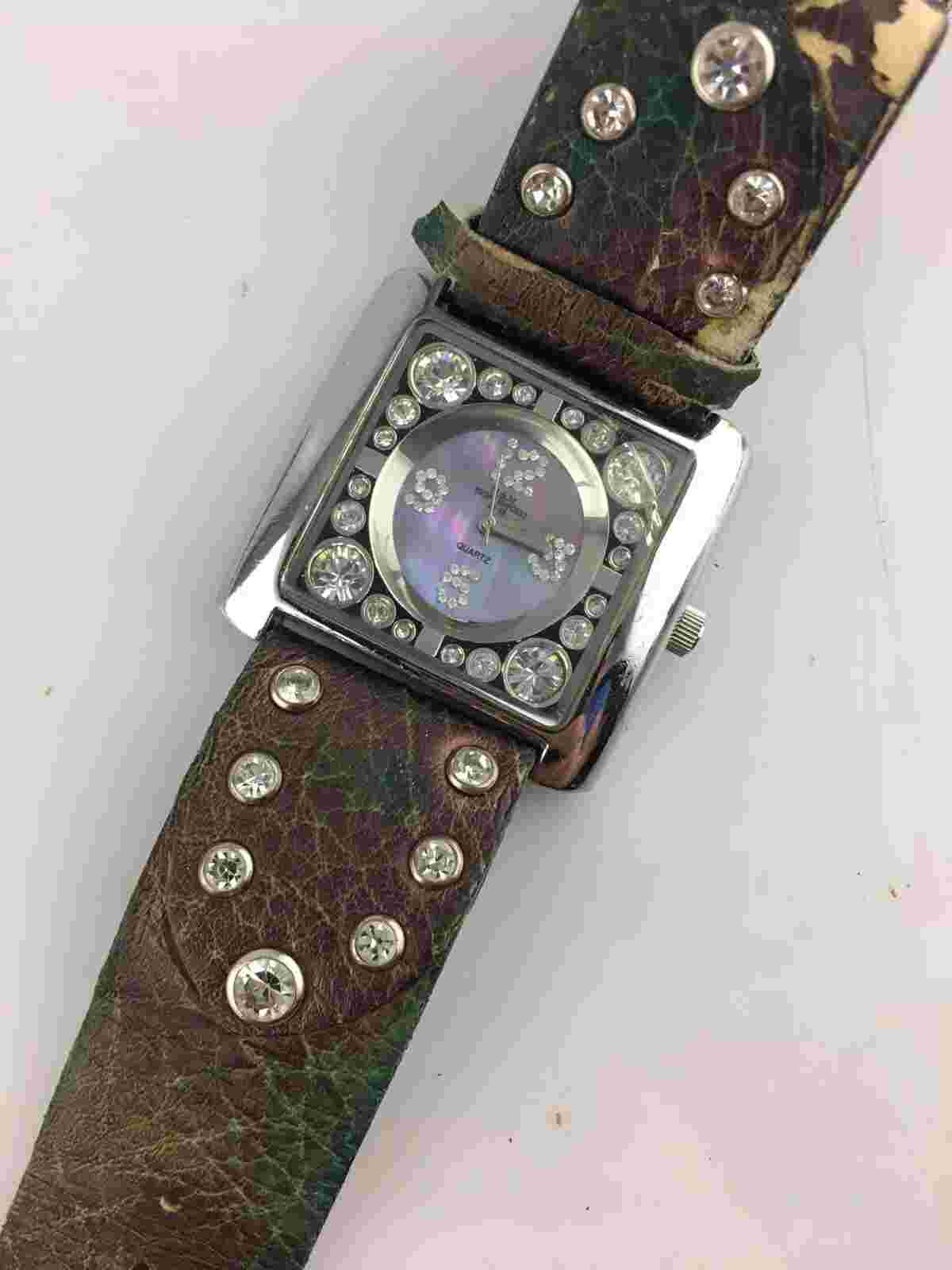 M&M Primo Emporio Quartz Watch 41Mm Women Strass Square Damaged Strap