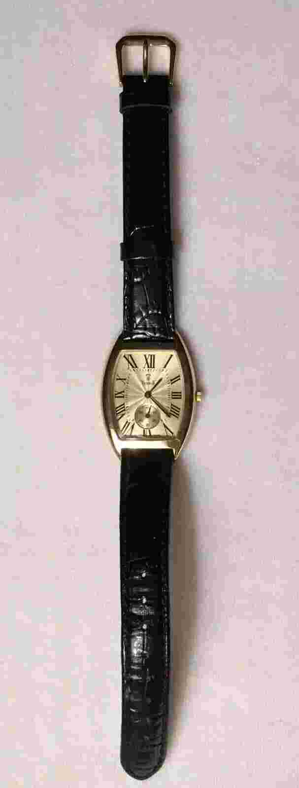 14k Gold Vicence Ladies Tonneau Barrel Case Watch Working Fresh Battery