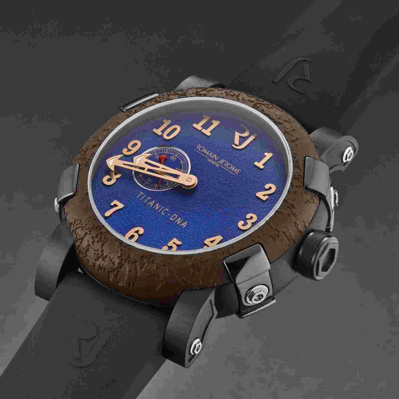 Romain Jerome Mens 'Titanic' Blue Dial Black Rubber Strap Watch RJTIAU.503.20