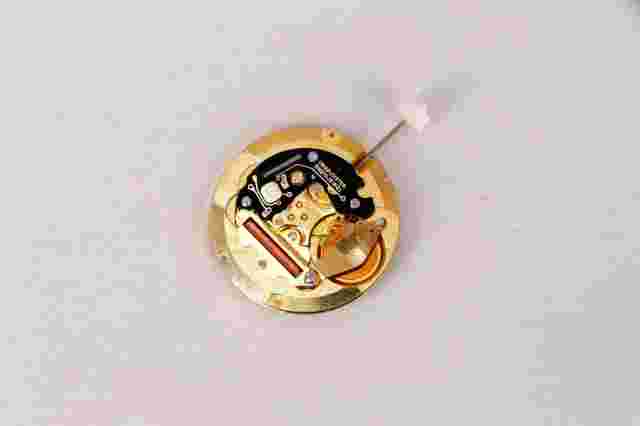 Original Swiss-Made Ronda 3975 Quartz Movement – White Date Disk at 6.